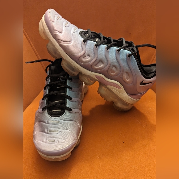 Nike Shoes - Nike Air VaporMax Plus